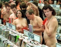 nude at shopping 1