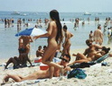 beach-naturists-087