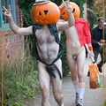 20101101 nude pumpkin runners 011