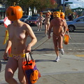 20101101 nude pumpkin runners 024