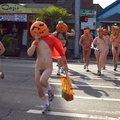 20101101 nude pumpkin runners 035