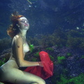 nude under water in colour 15