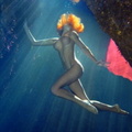 nude under water in colour 170