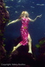 nude under water in colour 203