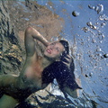 nude under water in colour 81