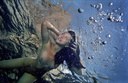nude under water in colour 81