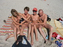 nude mixed groups and couples 00204