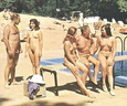 beach-naturists-053