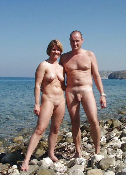 nudists nude naturists couple 0051