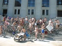 WorldNakedBikeRide cyclonue ciclonudista 2008 ottawa 45