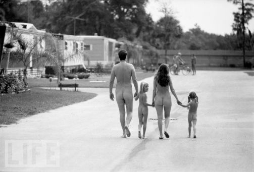 12952334395 vtnudist via family of nudists strolling down