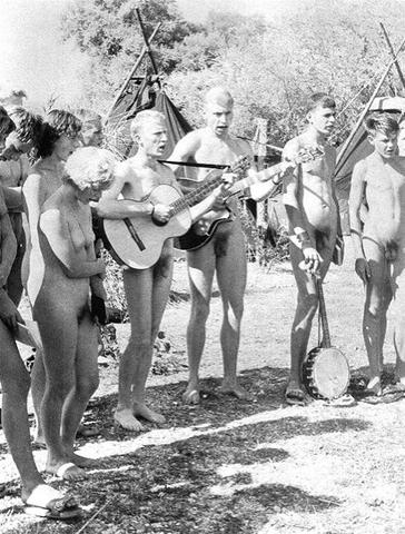 Nudists Camp Crowd 107