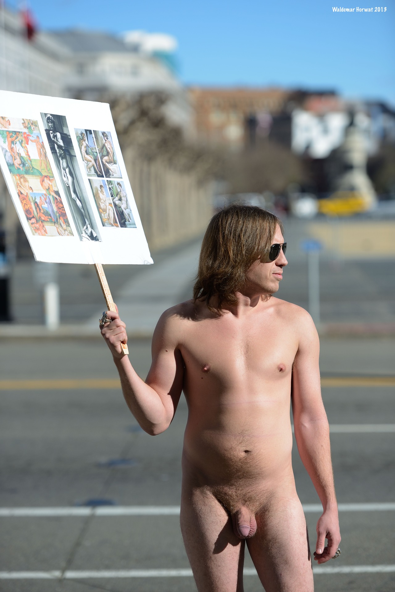 https://www.nudismlife.com/galleries/nudists_and_nude/nudist_cabana/nudist_cabana_878.jpg