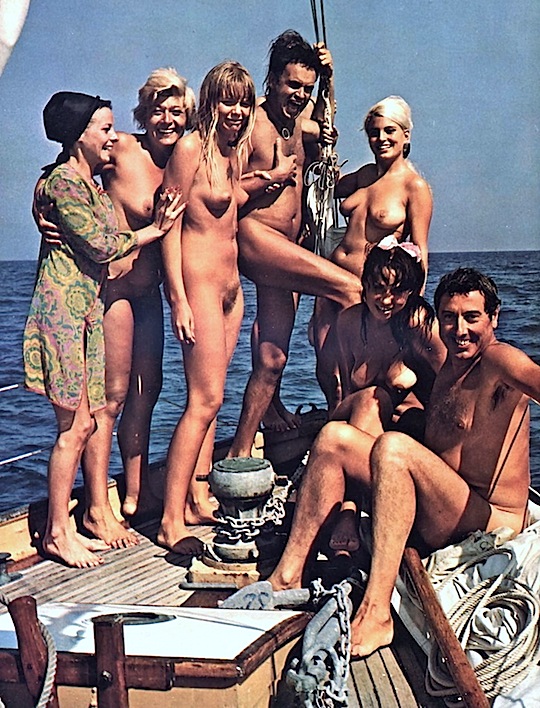 https://www.nudismlife.com/galleries/nudists_and_nude/nudist_cabana/nudist_cabana_931.jpg