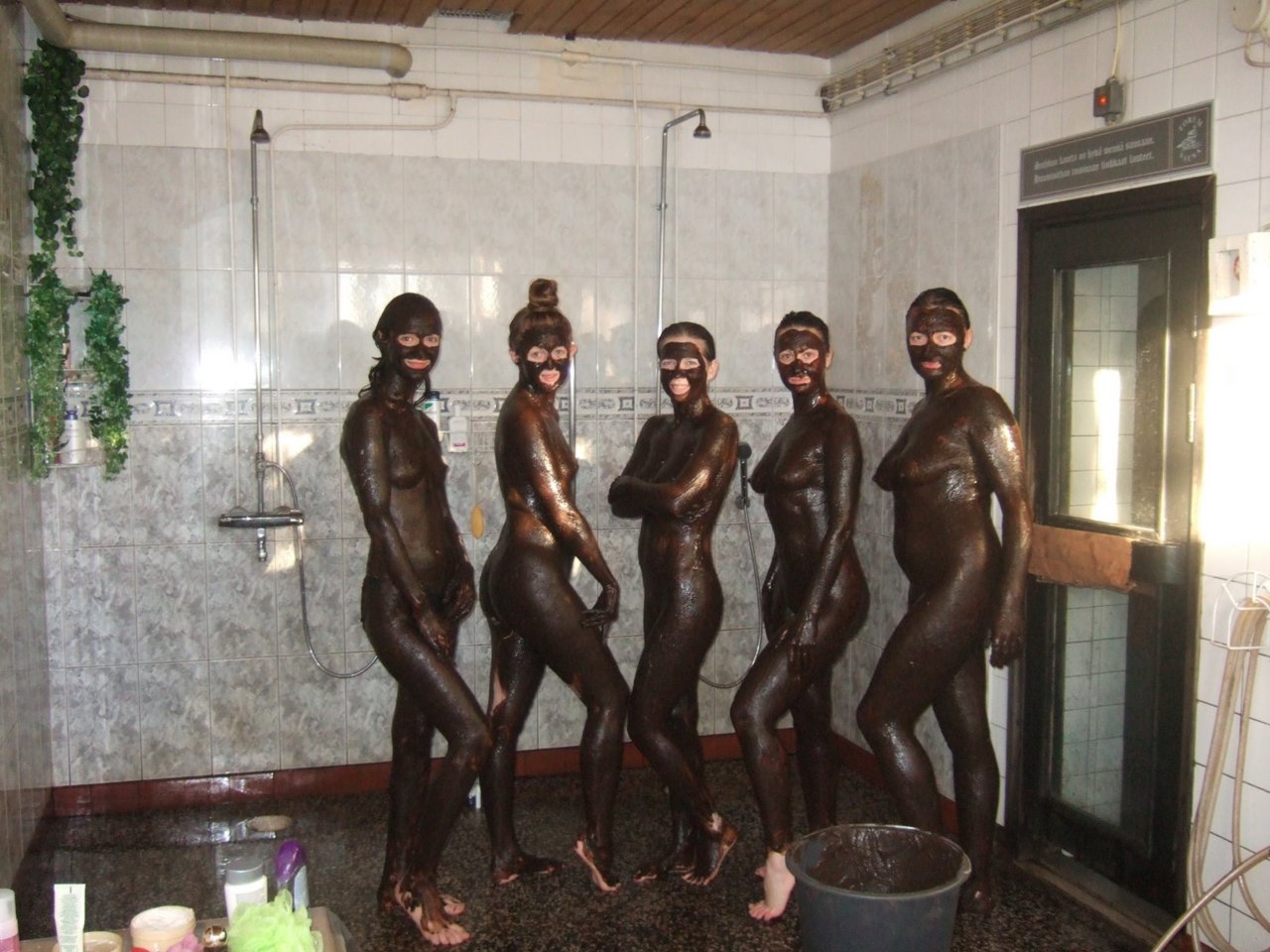 https://www.nudismlife.com/galleries/nudists_and_nude/nudists_various/Nudists_nude_naturists_tumblr_407.jpg