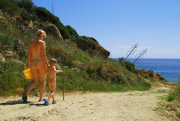 nude nudist nudism naturist 123